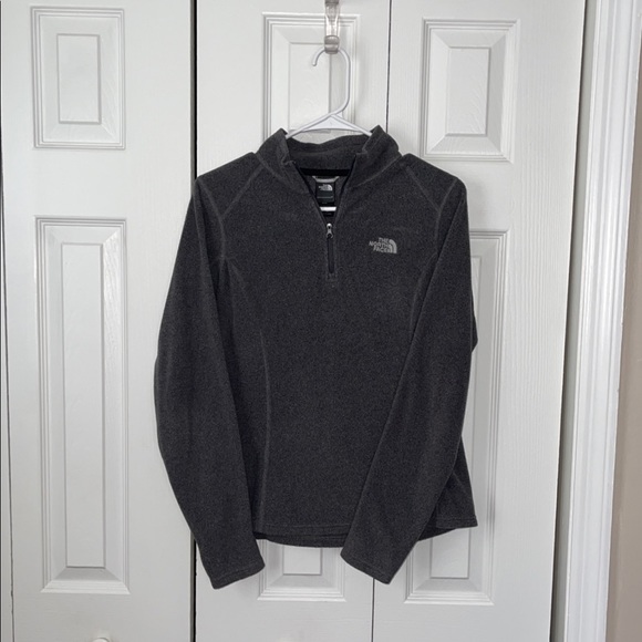 The North Face Tops - Northface pullover